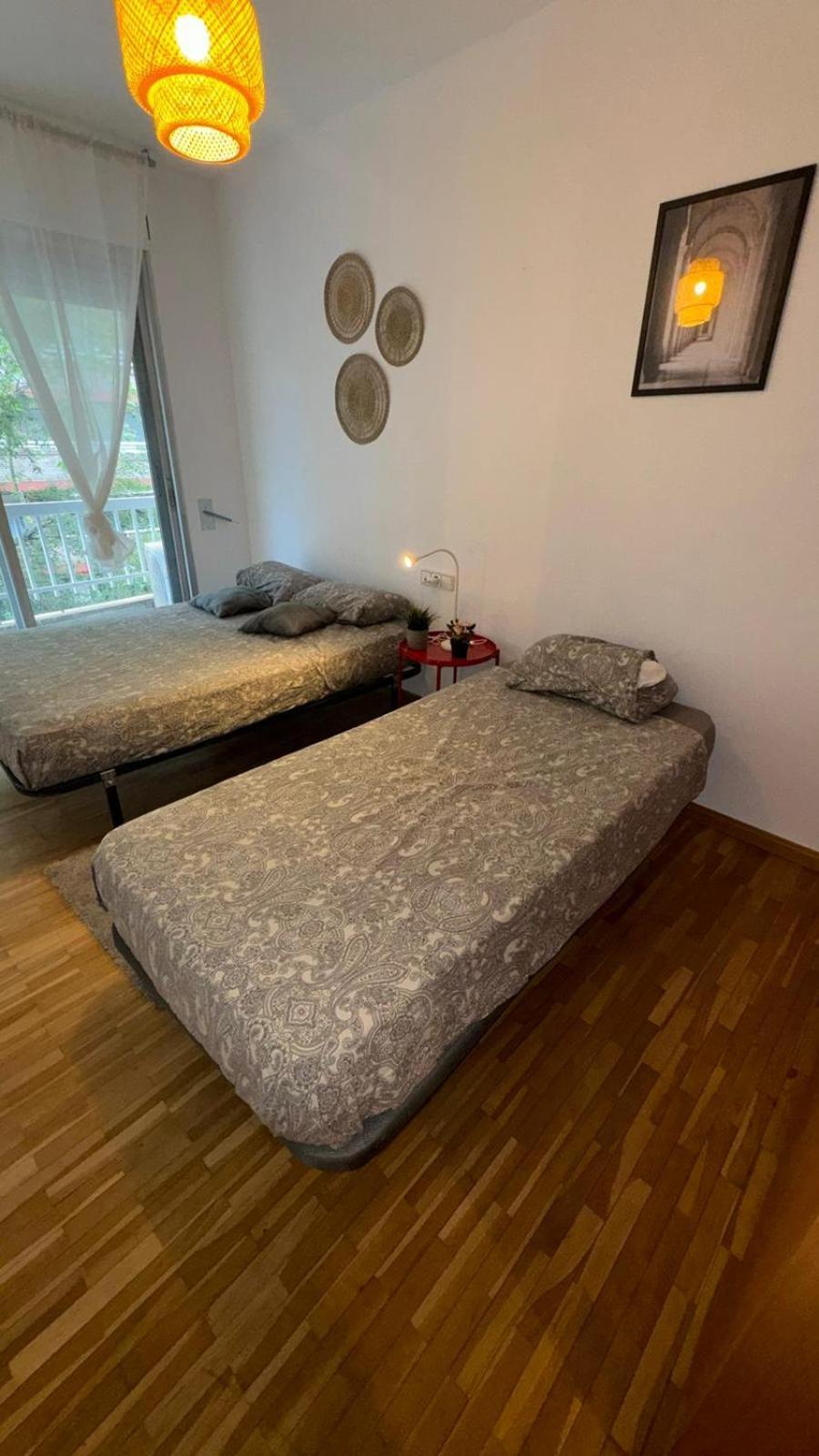 Bruc 3 Hostel - Barcelona — Photos 2